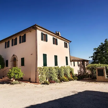 Apart Otel Casale Satriano Montefalco