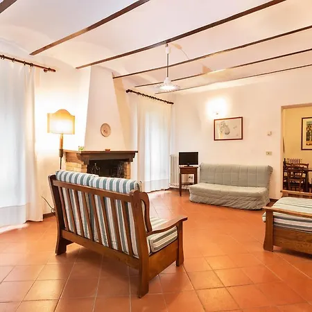 Casale Satriano شقة فندقية